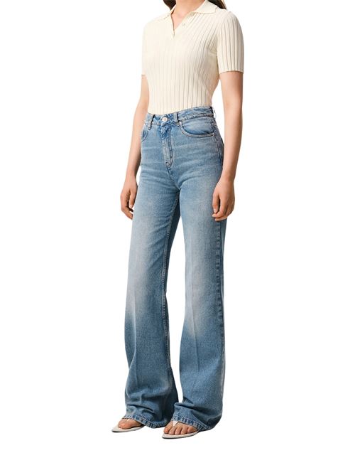 Jeans a zampa in cotone blu AMI PARIS | FTR420DE0046480
